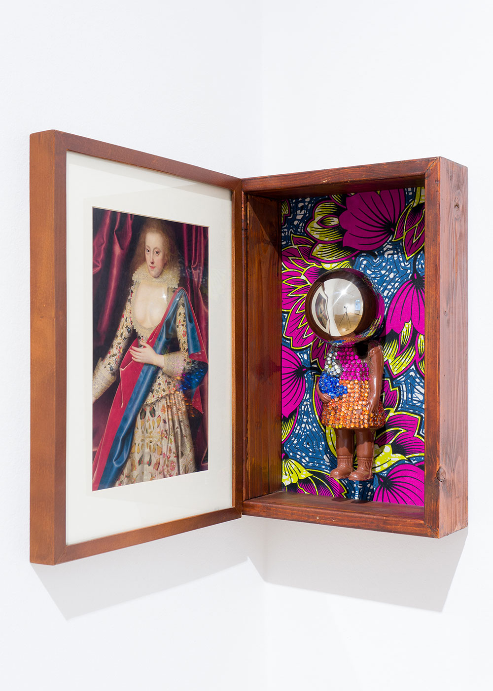 Larry Bon&cacute;haka: Reflection