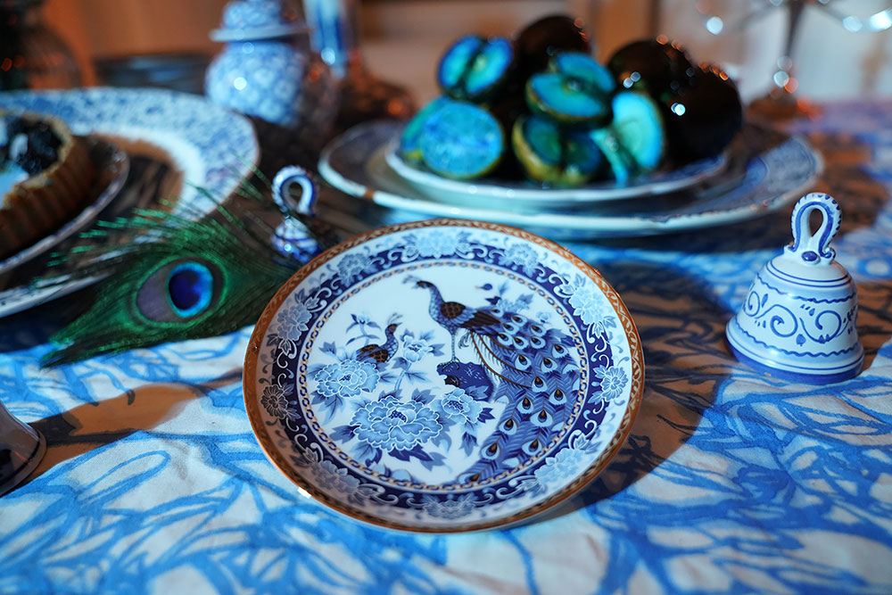 Sekai Machache: A Hint of Blue (Still Life)